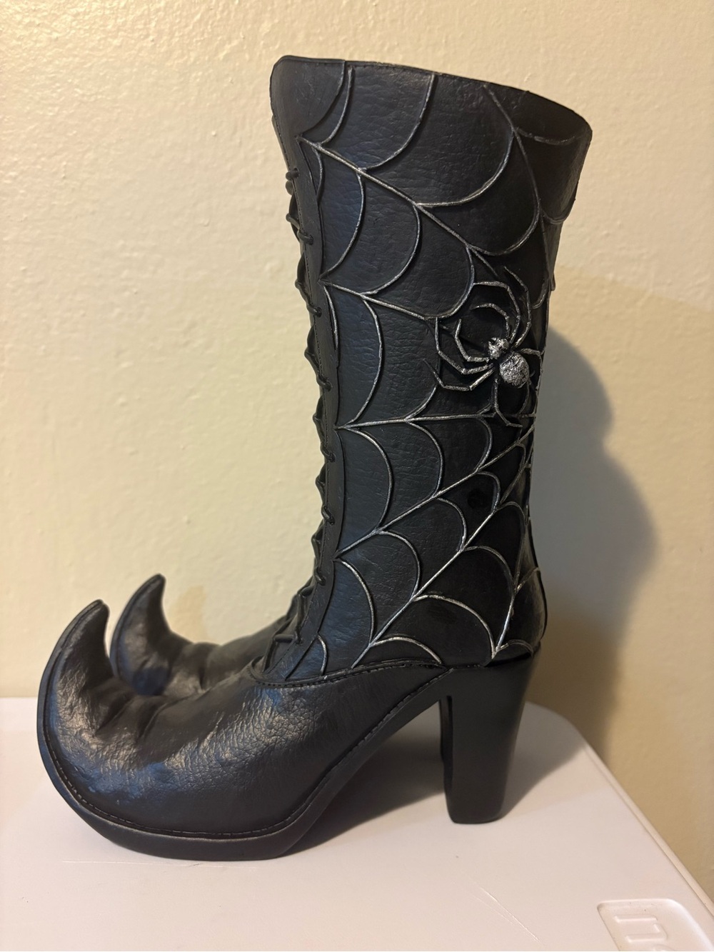 Gothic Halloween Resin Spider Web Witch Boots Table Decor Figurine